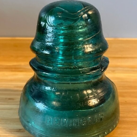 Antique Hemingray No 40 Glass insulator Green Blue Teal connector utility pole - Picture 1 of 2